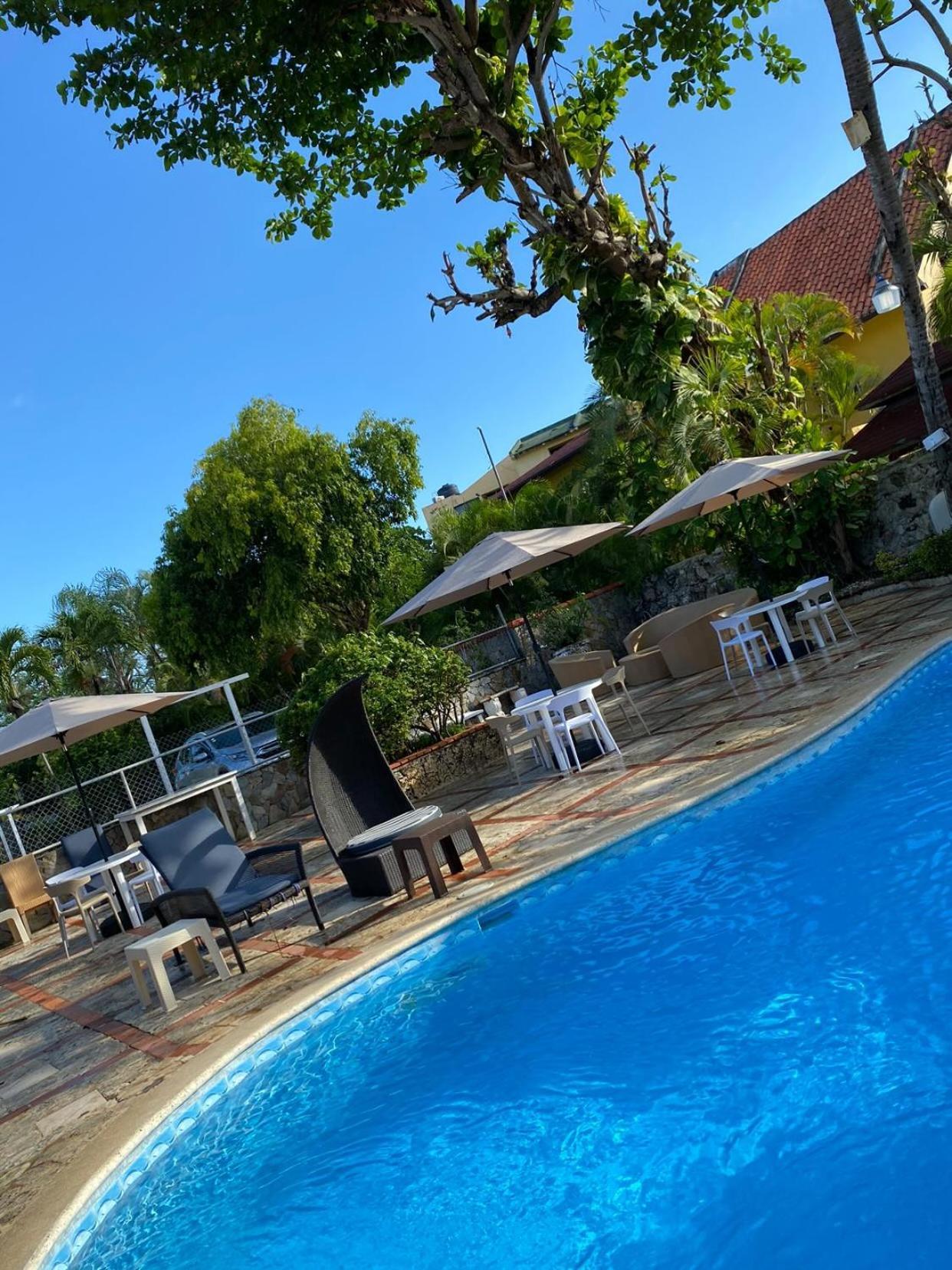 D' Franchesis Hostal Juan Dolio Buitenkant foto