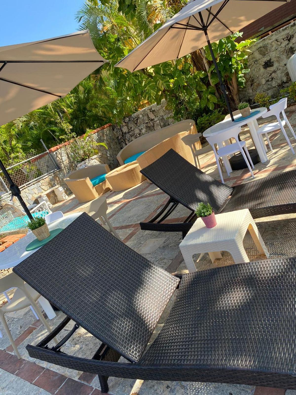 D' Franchesis Hostal Juan Dolio Buitenkant foto