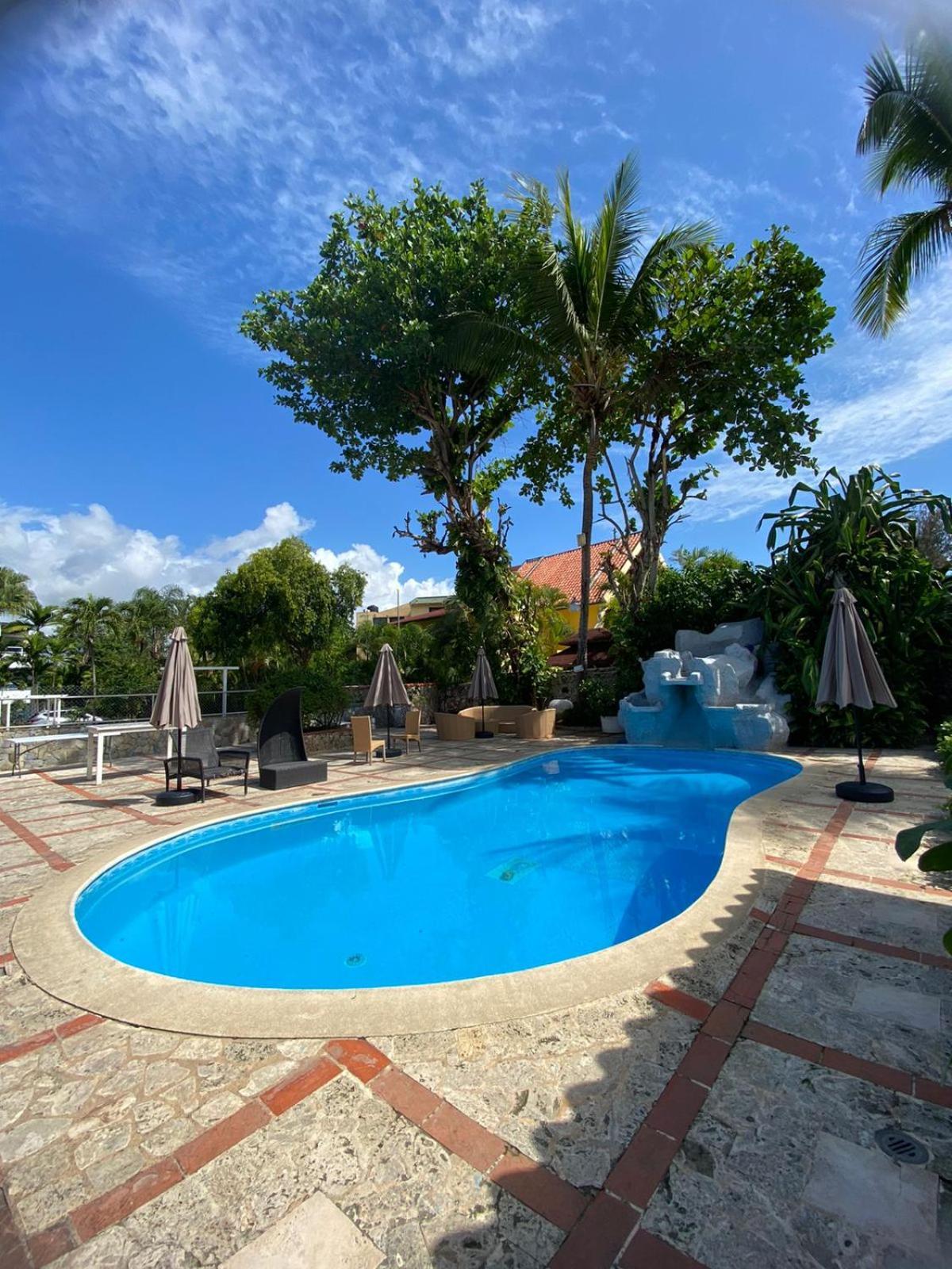 D' Franchesis Hostal Juan Dolio Buitenkant foto
